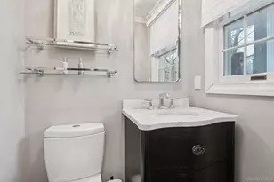 5 Culver Ct, Melville, NY 11747 - Photo 32