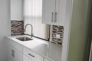 98-25 64th Rd, Rego Park, NY 11374 - Photo 4