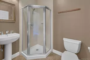 135 Elmwood Dr, Dix Hills, NY 11746 - Photo 22