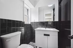 224 W 252nd St, Bronx, NY 10471 - Photo 26