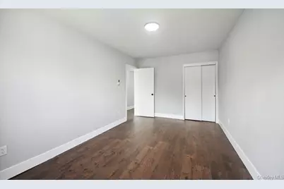 224 W 252nd Street, Bronx, NY 10471 - Photo 12