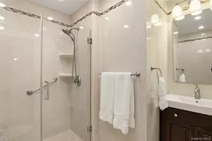 17 Park Pl, Floral Park, NY 11001 - Photo 24