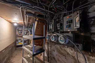 677 Van Nest Ave, Bronx, NY 10462 - Photo 40