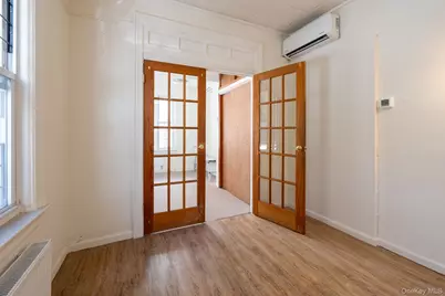 677 Van Nest Avenue, Bronx, NY 10462 - Photo 12