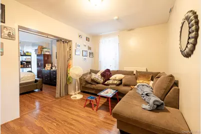 679 Van Nest Avenue, Bronx, NY 10462 - Photo 6