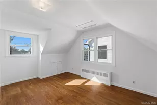 65 Grant Ave, Albertson, NY 11507 - Photo 6