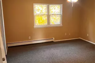 11 Park Manor Ct, Glen Cove, NY 11542 - Photo 12