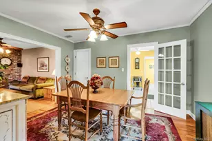 36 Roslyn St, Islip Terrace, NY 11752 - Photo 8