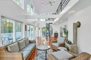 19 Bay Woods Dr, Hampton Bays, NY 11946 - Photo 14