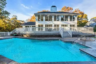 19 Bay Woods Dr, Hampton Bays, NY 11946 - Photo 44