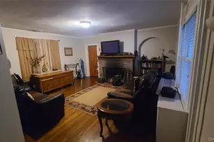 2 Addison Ln, Greenvale, NY 11548 - Photo 8