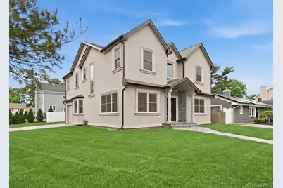 2 Griffin Lane, Syosset, NY 11791 - Photo 2