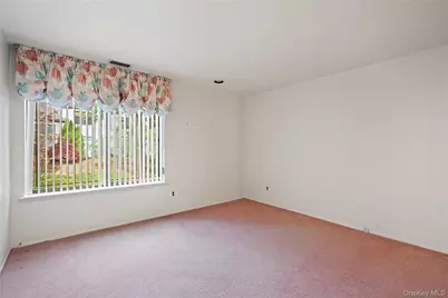 147 Darters Lane, Manhasset, NY 11030 - Photo 14