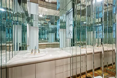 147 Darters Lane, Manhasset, NY 11030 - Photo 6