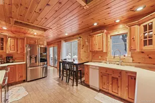 445 N Quaker Ln, Hyde Park, NY 12538 - Photo 14