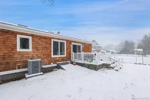 445 N Quaker Ln, Hyde Park, NY 12538 - Photo 30