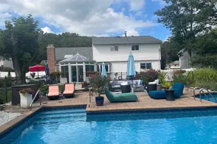 69 Lauren Ave, Dix Hills, NY 11746 - Photo 36