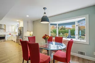 69 Lauren Ave, Dix Hills, NY 11746 - Photo 14