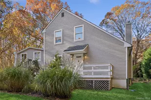 33 Whalers Dr, Sag Harbor, NY 11963 - Photo 8