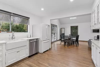 33 Whalers Drive, Sag Harbor, NY 11963 - Photo 16