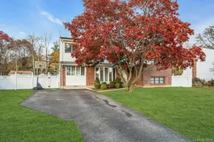 22 Schuyler Dr, Commack, NY 11725 - Photo 6