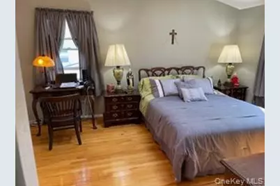 77 Universe Drive, Levittown, NY 11756 - Photo 10