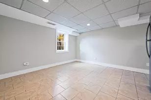 63 Cedar Ave, Farmingdale, NY 11735 - Photo 16