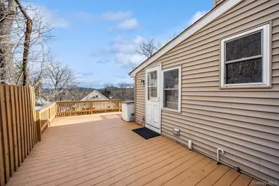 32 Shawnee Road, Putnam Valley, NY 10579 - Photo 16