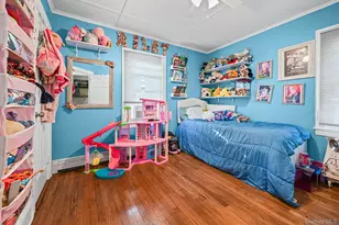 60 Montauk Ave, Merrick, NY 11566 - Photo 12