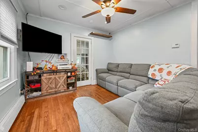 60 Montauk Avenue, Merrick, NY 11566 - Photo 4