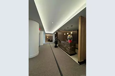 70-25 Yellowstone Blvd #1 Y, Forest Hills, NY 11375 - Photo 16