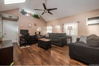 20 Magnolia Place #20, Bronx, NY 10465 - Photo 4