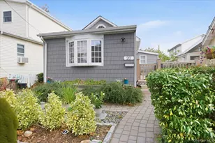 20 Magnolia Pl, Bronx, NY 10465 - Photo 1