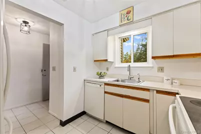 46 Scenic View, Yorktown Heights, NY 10598 - Photo 8