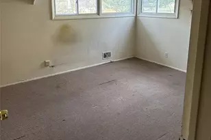 724 Locksley Rd, Yorktown Heights, NY 10598 - Photo 6