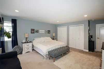 83 Lexington Avenue, Westbury, NY 11590 - Photo 14