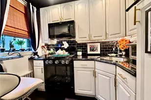 112-25 34th Ave, Corona, NY 11368 - Photo 10
