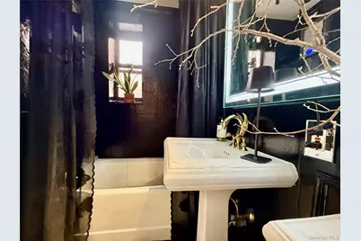 112-25 34th Avenue #2D, Corona, NY 11368 - Photo 20