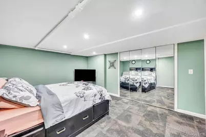 213-16 102nd Avenue, Queens Village, NY 11429 - Photo 10