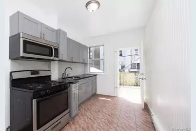 8808 88th Street, Woodhaven, NY 11421 - Photo 6