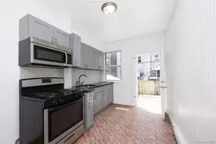 88-08 88th St, Woodhaven, NY 11421 - Photo 6