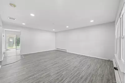 49 Freedom Lane, Coram, NY 11727 - Photo 4