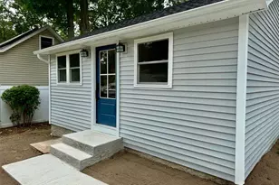 22 Lookout Dr, Sound Beach, NY 11789 - Photo 2