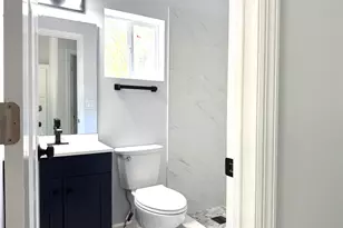 22 Lookout Dr, Sound Beach, NY 11789 - Photo 8