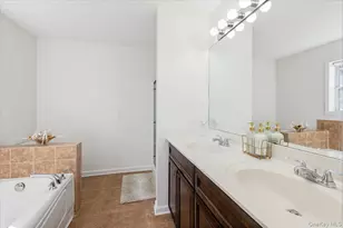 26 Hidden Creek Blvd, Monroe, NY 10950 - Photo 18