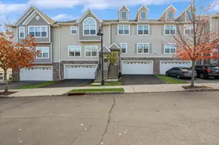 26 Hidden Creek Blvd, Monroe, NY 10950 - Photo 2