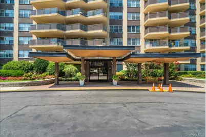 17-85 215th Street #1E, Bayside, NY 11360 - Photo 14