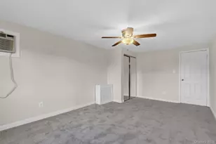 60 Parsons Dr, Hempstead, NY 11550 - Photo 22