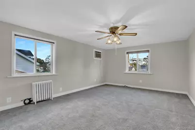 60 Parsons Drive, Hempstead, NY 11550 - Photo 20