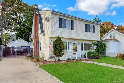 60 Parsons Drive, Hempstead, NY 11550 - Photo 2